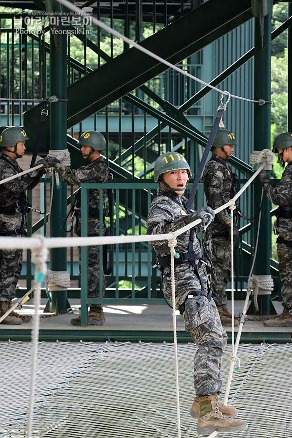 신병1307기_1교육대_극기주1_1451.jpg