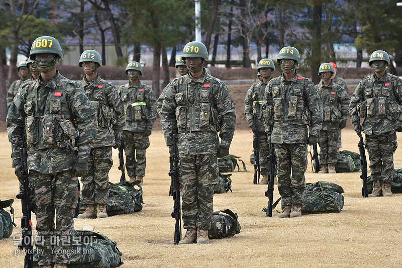 신병1313기_극기주_빨간명찰수여식_5599.jpg