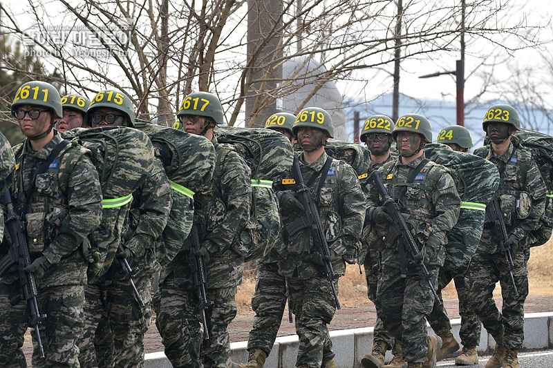 신병1313기_극기주_빨간명찰수여식_5504.jpg