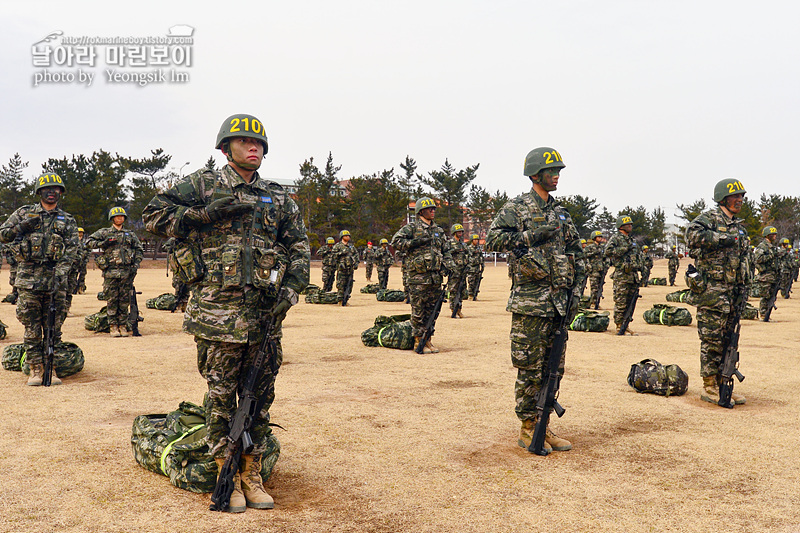 신병1313기_극기주_빨간명찰수여식_5620.jpg