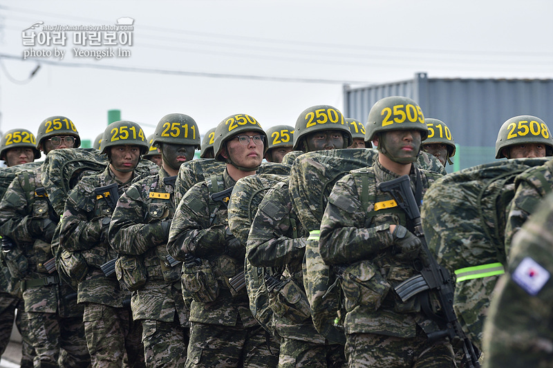 신병1313기_극기주_빨간명찰수여식_5496.jpg