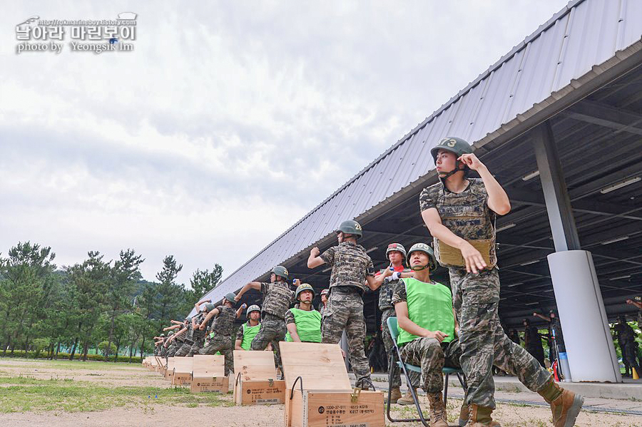 신병1307기_2교육대_3주차_수류탄_3018.jpg