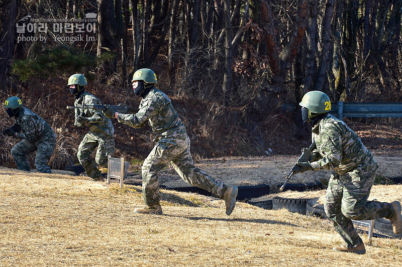 신병1313기_2교육대_극기주_각개전투_5356.jpg