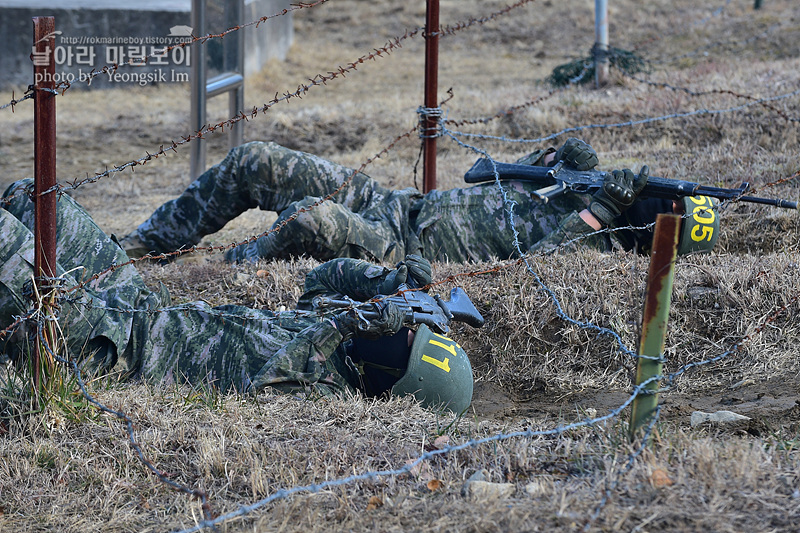 신병1313기_2교육대_극기주_각개전투_5284.jpg