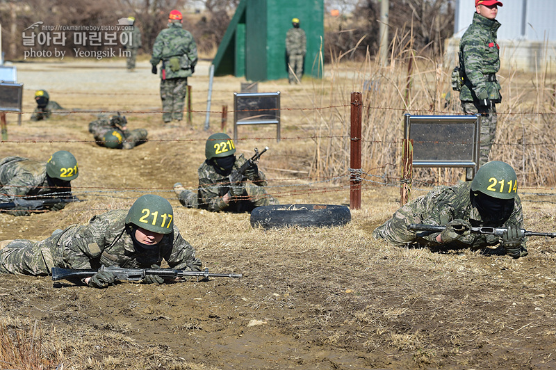 신병1313기_2교육대_극기주_각개전투_5250.jpg