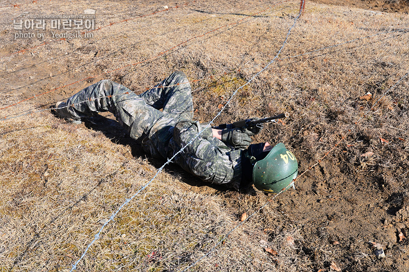 신병1313기_1교육대_극기주_각개전투_5140_2.jpg