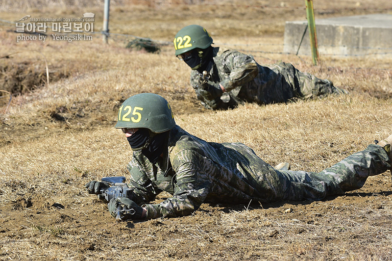 신병1313기_2교육대_극기주_각개전투_5242.jpg