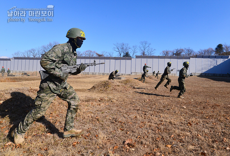 신병1313기_2교육대_극기주_각개전투_5233.jpg