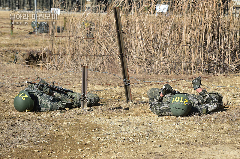 신병1313기_2교육대_극기주_각개전투_5240.jpg