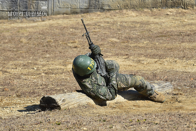 신병1313기_1교육대_극기주_각개전투_5177.jpg