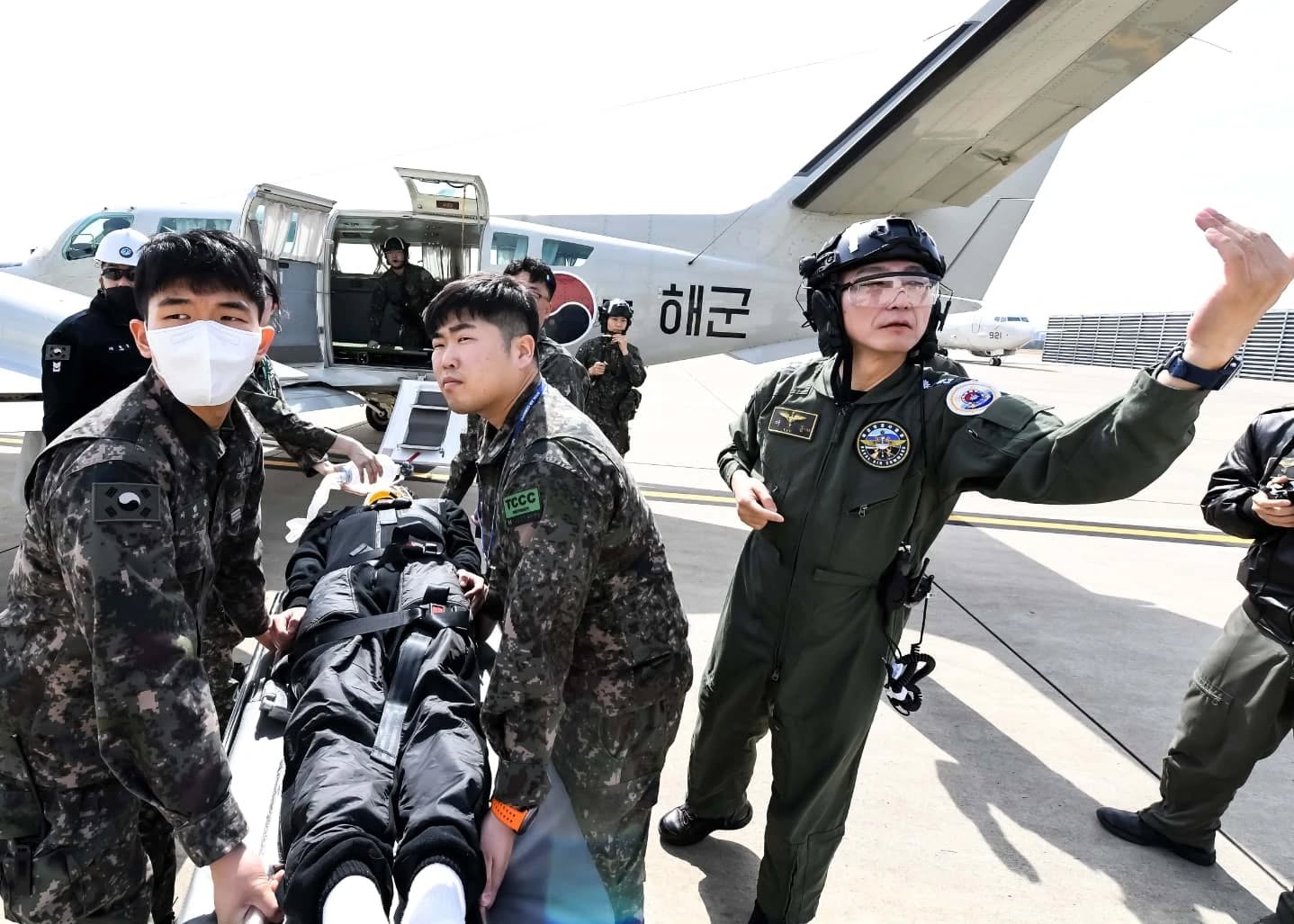 해군항공사, 해상 전상자 탐색구조 및 이송훈련 4.jpg